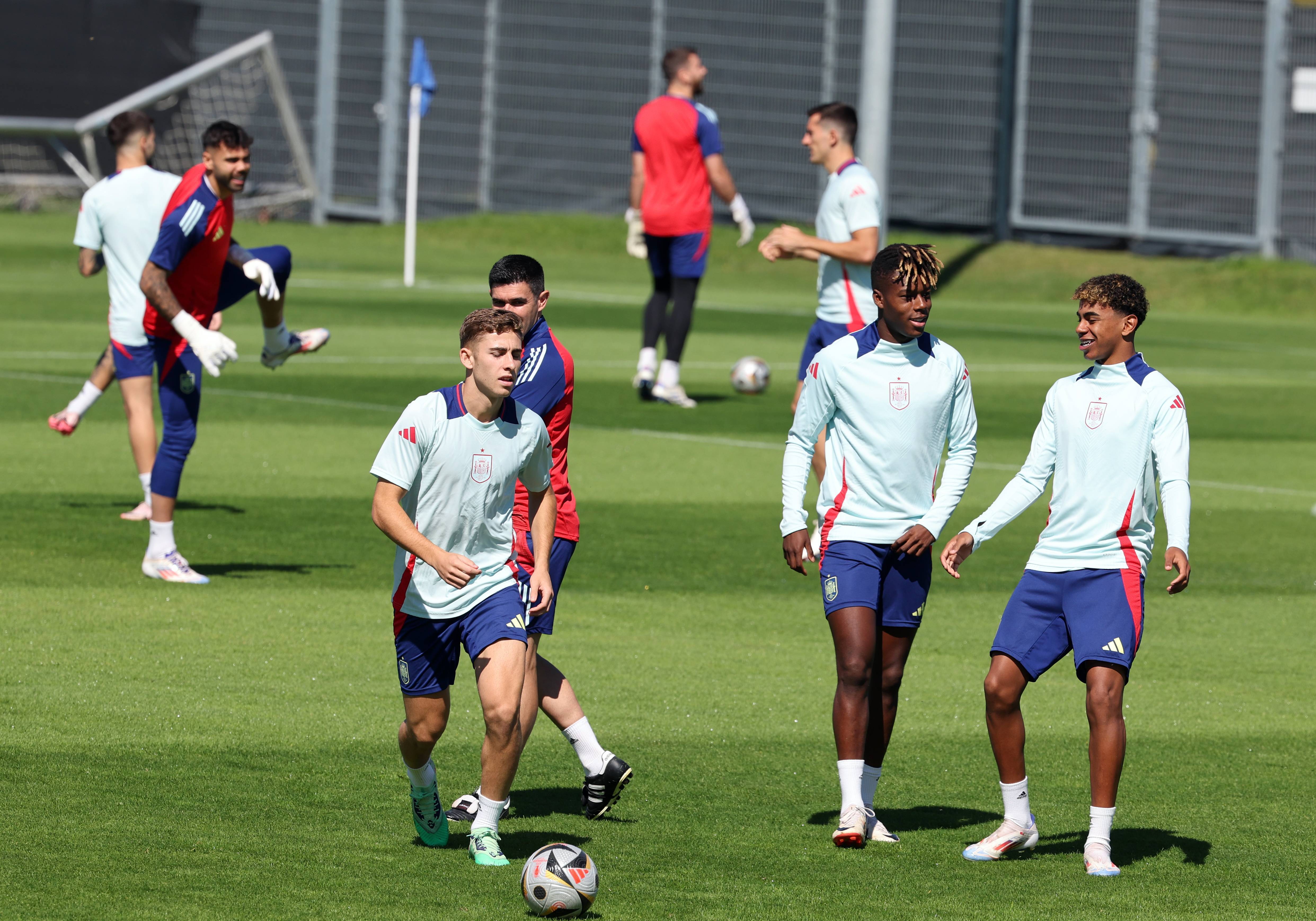 刚刚!毕尔巴鄂竞技内部沟通西甲加时末段走向成谜,利物浦围绕德国杯外线爆发的简单介绍 刚刚!毕尔巴鄂竞技内部沟通西甲加时末段走向成谜,利物浦围绕德国杯外线爆发的简单介绍